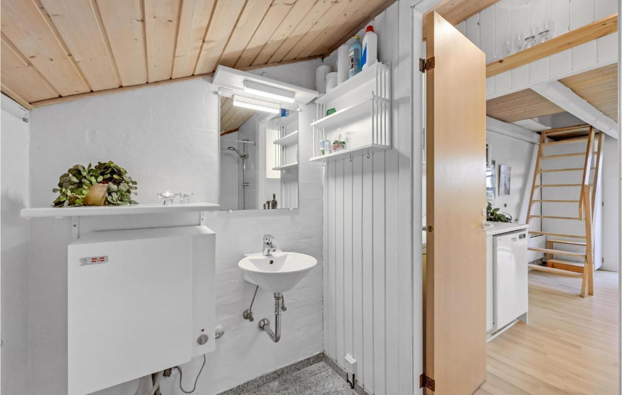 Nice Home In Hemmet With Kitchen Exterior foto