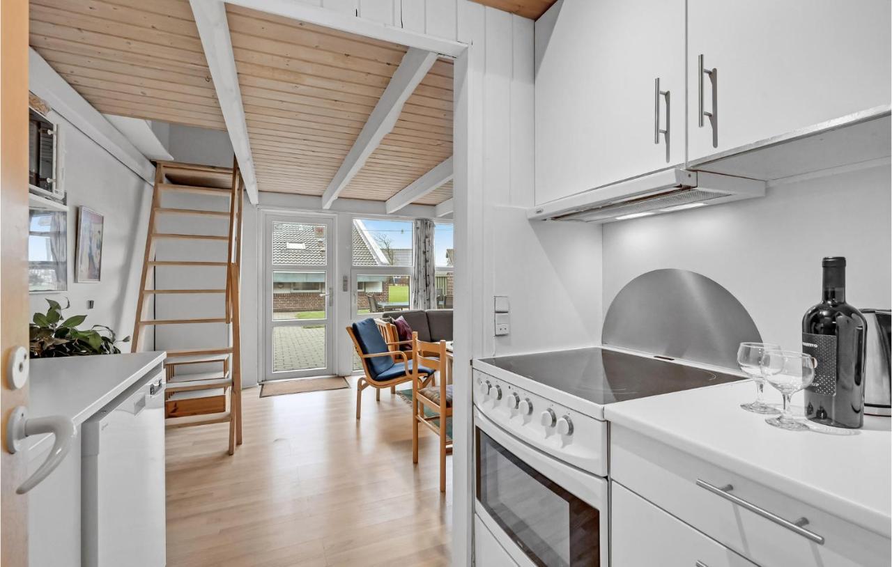 Nice Home In Hemmet With Kitchen Exterior foto